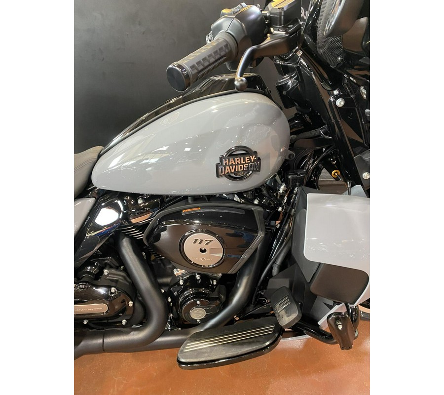2026 Harley-Davidson Street Glide 3 Limited FLHLT
