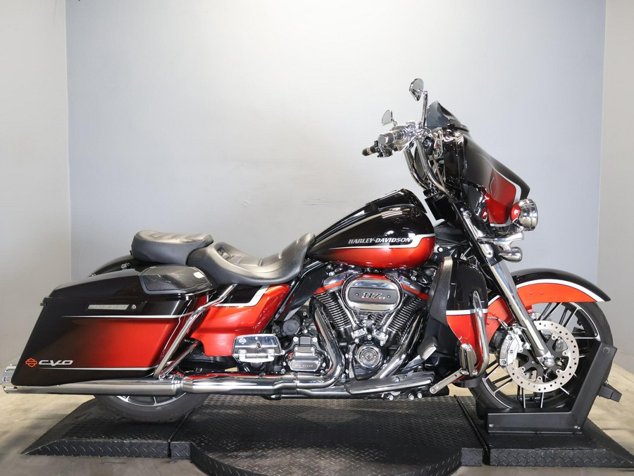 2021 Harley-Davidson CVO Street Glide FLHXSE