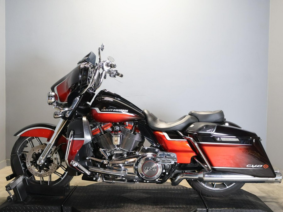 2021 Harley-Davidson CVO Street Glide FLHXSE