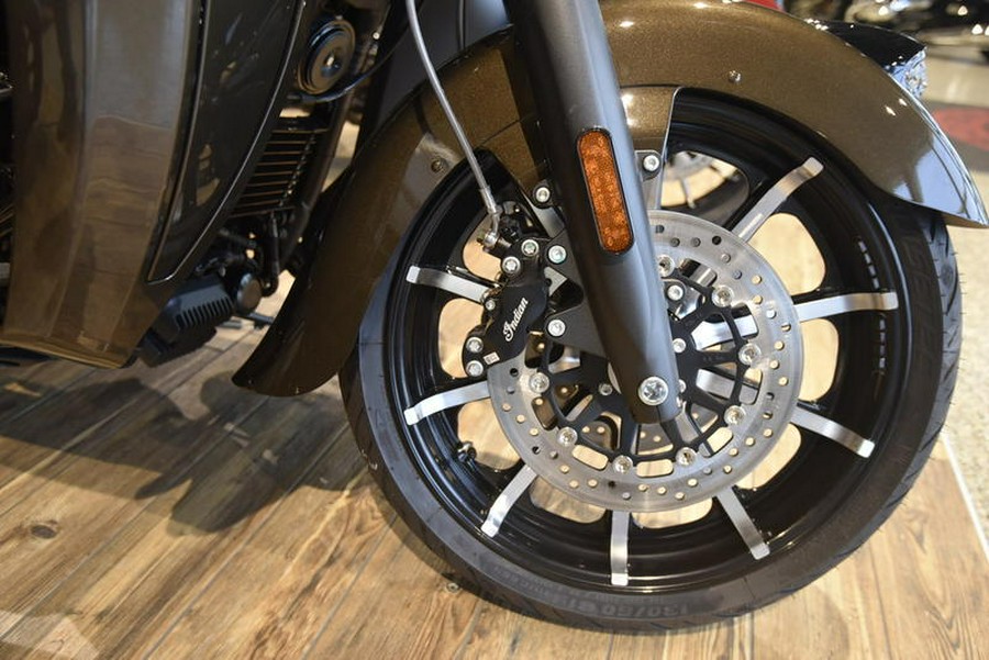 2023 Indian Motorcycle® Roadmaster® Dark Horse® Bronze Pearl Metallic