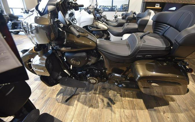 2023 Indian Motorcycle® Roadmaster® Dark Horse® Bronze Pearl Metallic