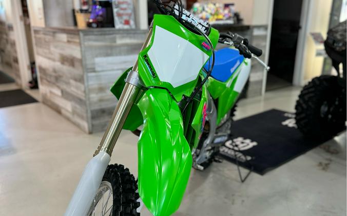 FIRST LOOK! 2024 KAWASAKI KX250, KX112, KX85 & KX65 MODELS