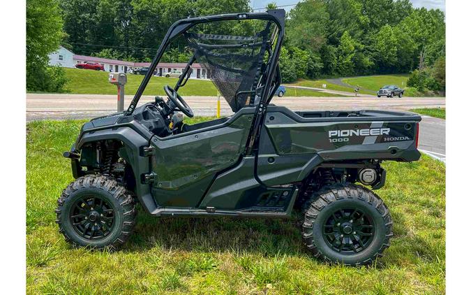 2024 Honda PIONEER 1000 DELUXE