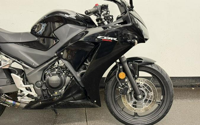 2016 Honda® CBR300R