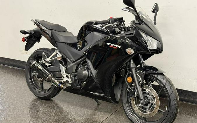 2016 Honda® CBR300R