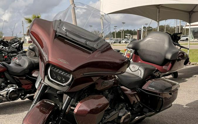 2024 Harley-Davidson® CVO™ Street Glide® Copperhead