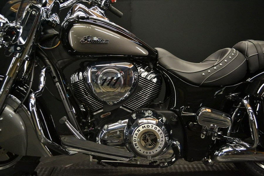 2024 Indian Motorcycle® Springfield® Black Metallic/Titanium Metallic