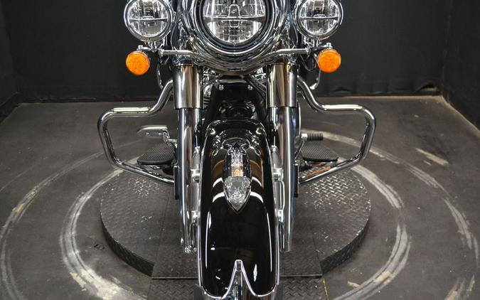 2024 Indian Motorcycle® Springfield® Black Metallic/Titanium Metallic