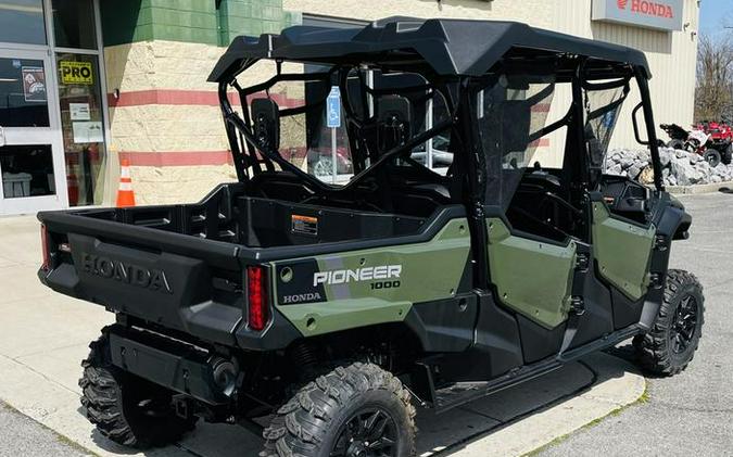 2023 Honda® Pioneer 1000-6 Deluxe Crew