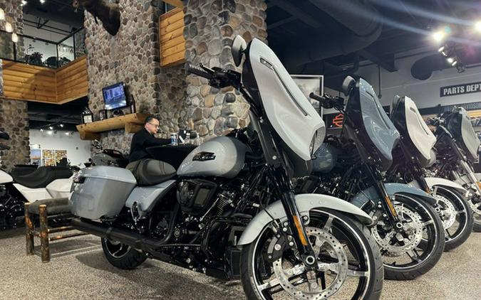 2024 Harley-Davidson FLHX - Street Glide