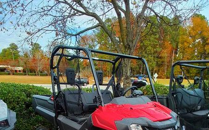 2025 Honda® Pioneer 700