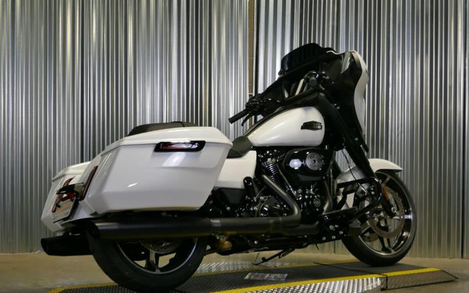 2024 Harley-Davidson Street Glide