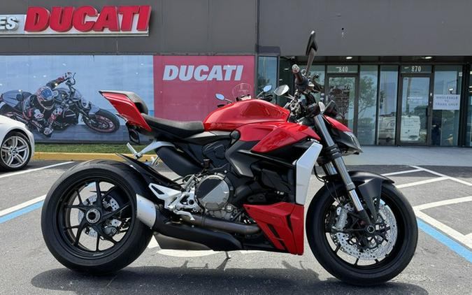 2025 Ducati Streetfighter V2 Ducati Red