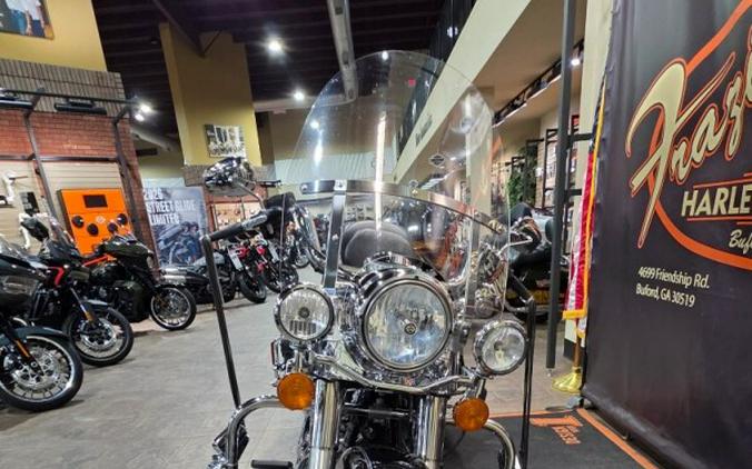 2011 Harley-Davidson® Road King® Classic Black