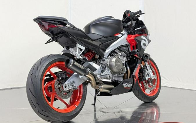 2021 Aprilia Tuono 660