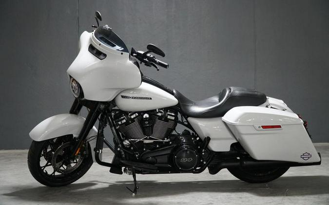 2020 Harley-Davidson® FLHXS - Street Glide® Special