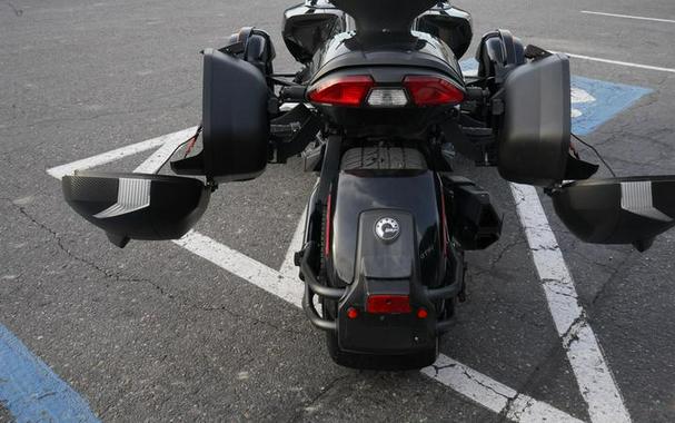 2019 Can-Am® Spyder® F3