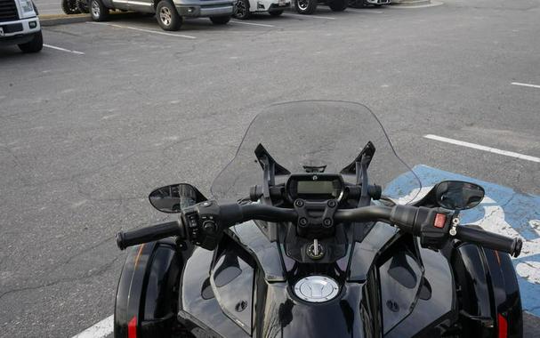 2019 Can-Am® Spyder® F3