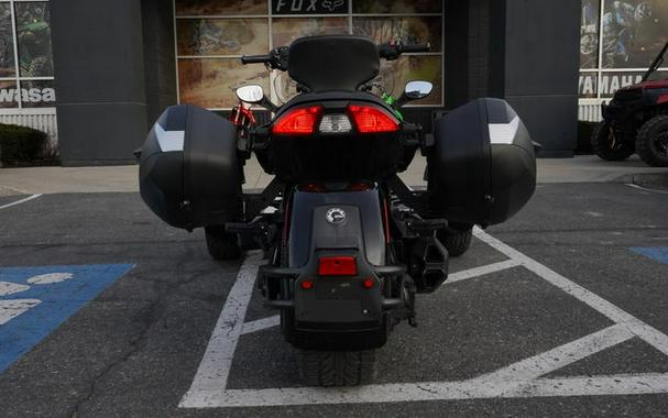 2019 Can-Am® Spyder® F3