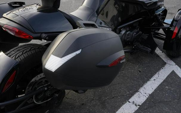 2019 Can-Am® Spyder® F3