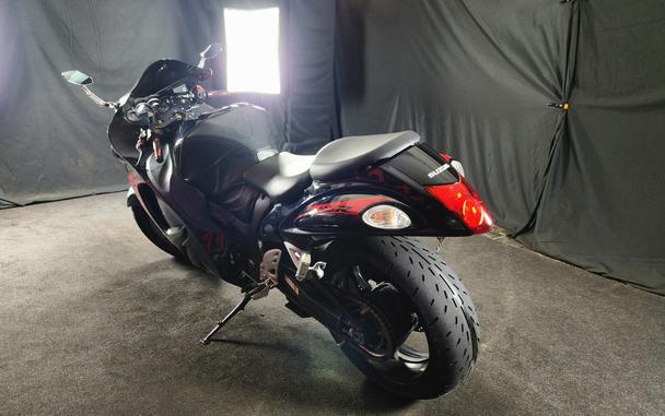 2011 SUZUKI GSX1300R - F102126