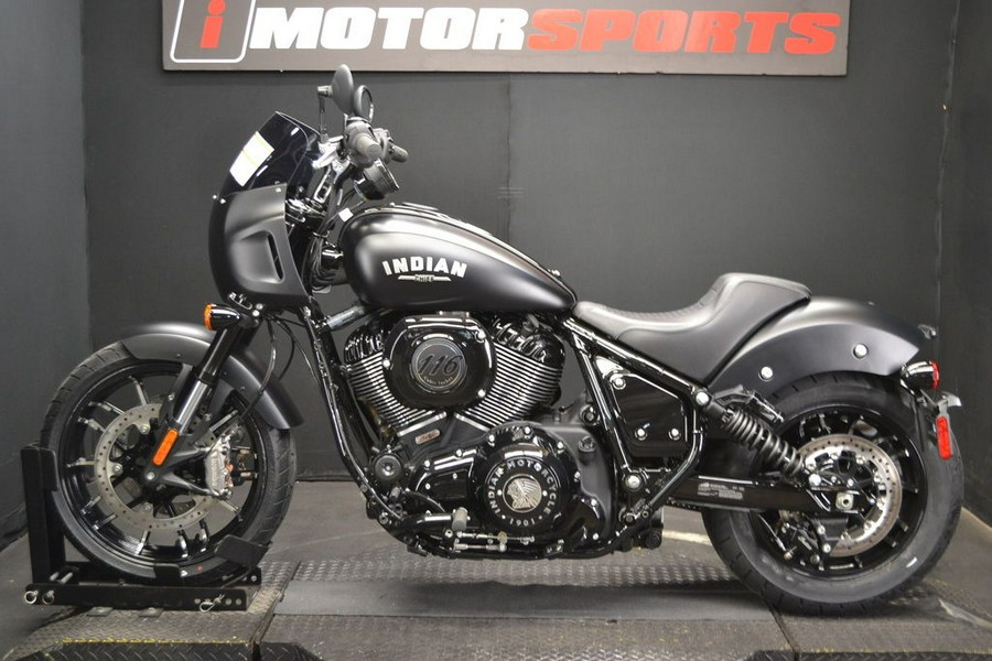 2024 Indian Motorcycle® Sport Chief Black Smoke