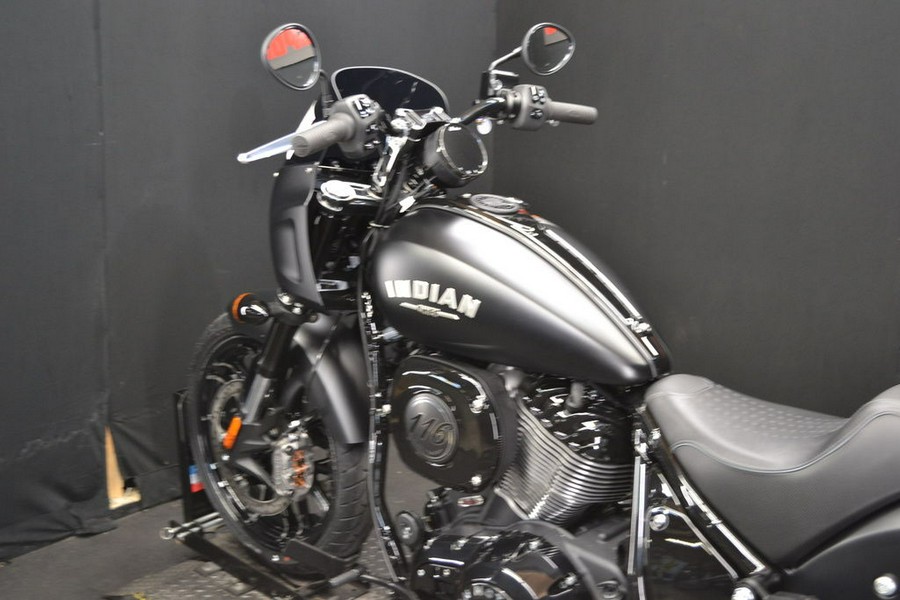 2024 Indian Motorcycle® Sport Chief Black Smoke