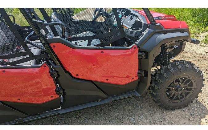 2024 Honda PIONEER 1000-6 DELUXE CREW