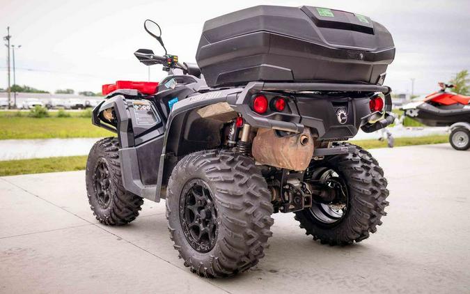 2017 Can-Am® Outlander™ XT-P™ 850