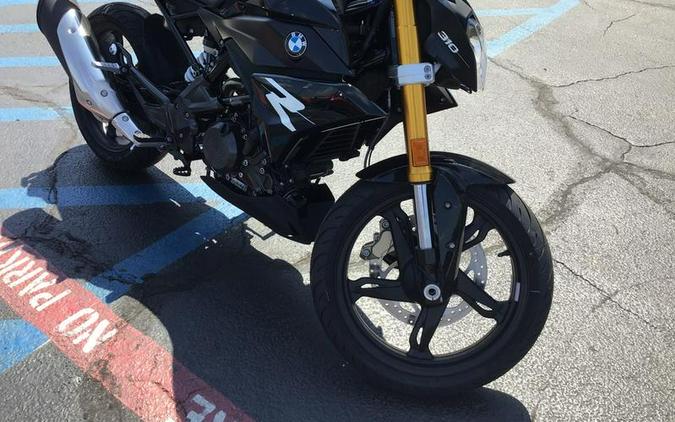 2025 BMW G 310 R Cosmic Black 2