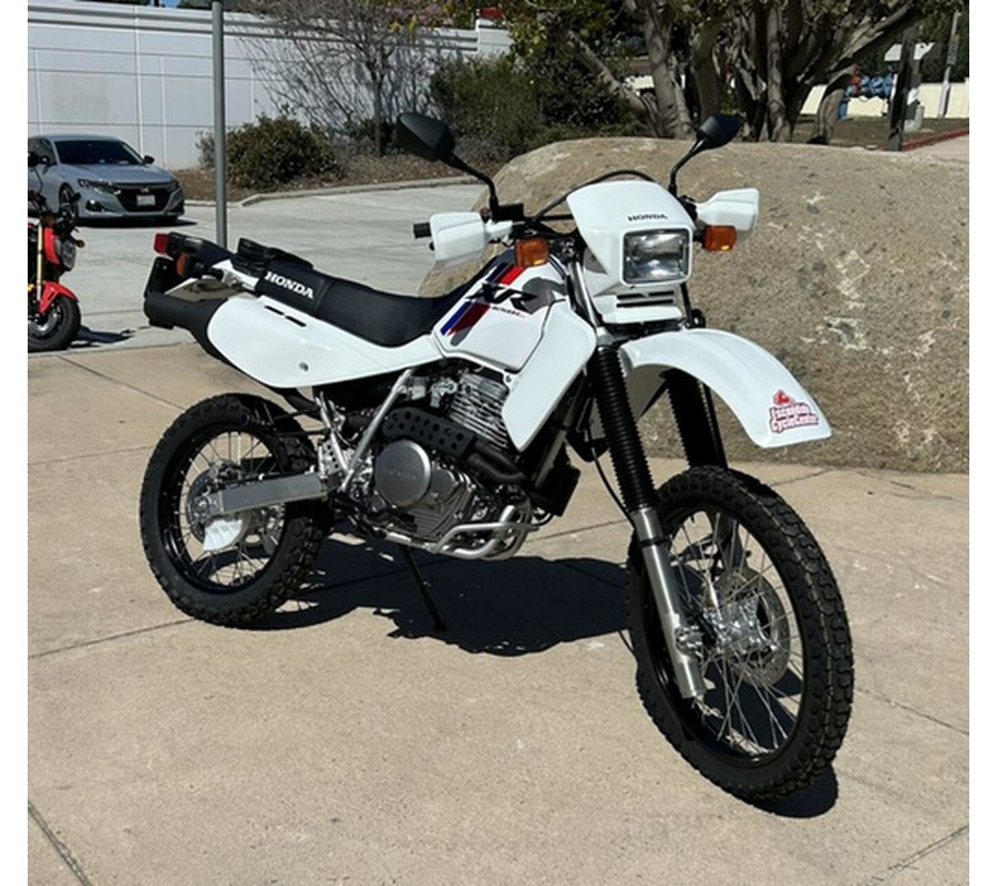 2025 Honda XR650L