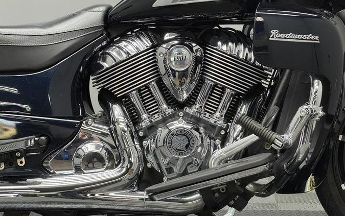 2021 Indian Motorcycle® Roadmaster® Limited Thunder Black Azure Crystal