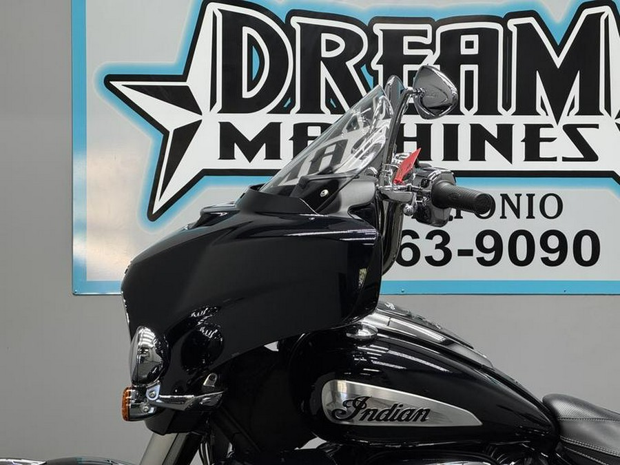 2021 Indian Motorcycle® Roadmaster® Limited Thunder Black Azure Crystal