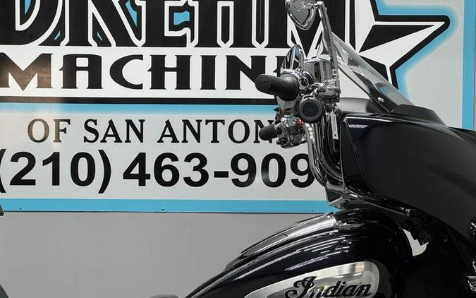 2021 Indian Motorcycle® Roadmaster® Limited Thunder Black Azure Crystal