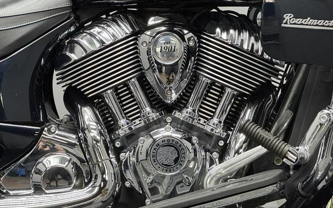 2021 Indian Motorcycle® Roadmaster® Limited Thunder Black Azure Crystal