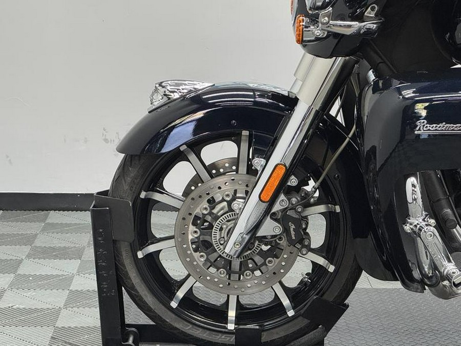2021 Indian Motorcycle® Roadmaster® Limited Thunder Black Azure Crystal