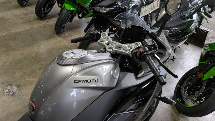 2026 CFMOTO 300SS