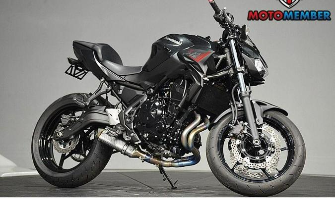 2020 Kawasaki Z650 Metallic Black/Metallic Flat Spark Black