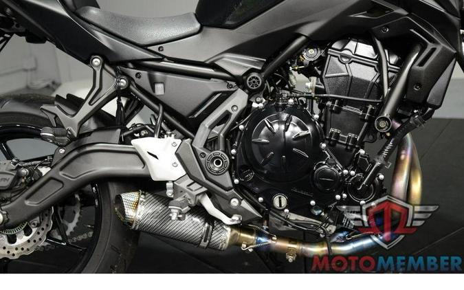 2020 Kawasaki Z650 Metallic Black/Metallic Flat Spark Black