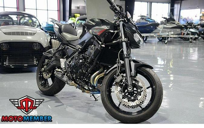 2020 Kawasaki Z650 Metallic Black/Metallic Flat Spark Black