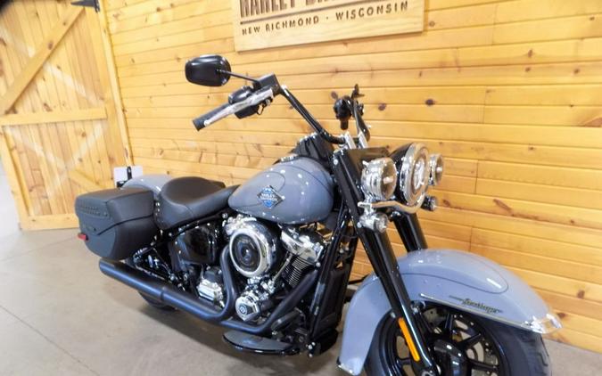 2026 Harley-Davidson® FLHC - Heritage Classic