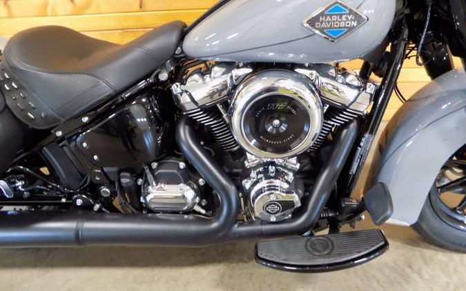 2026 Harley-Davidson® FLHC - Heritage Classic