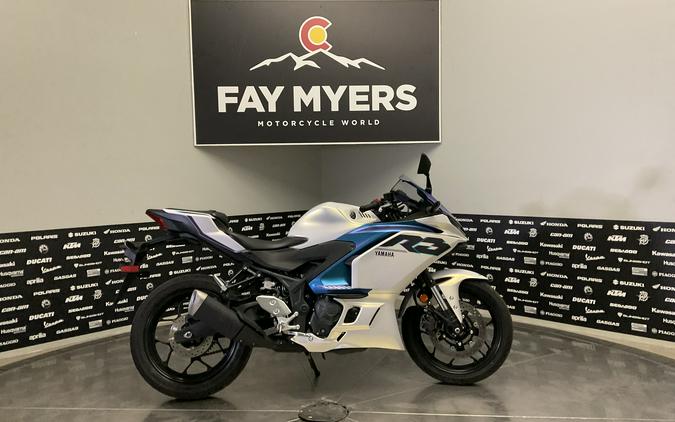 2025 YAMAHA YZF-R3 - 15974U