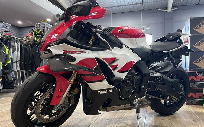 2026 Yamaha YZF R1 70Th Anniversary Edition