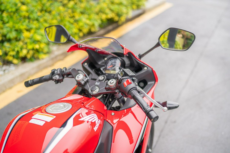 2021 Honda CBR300R