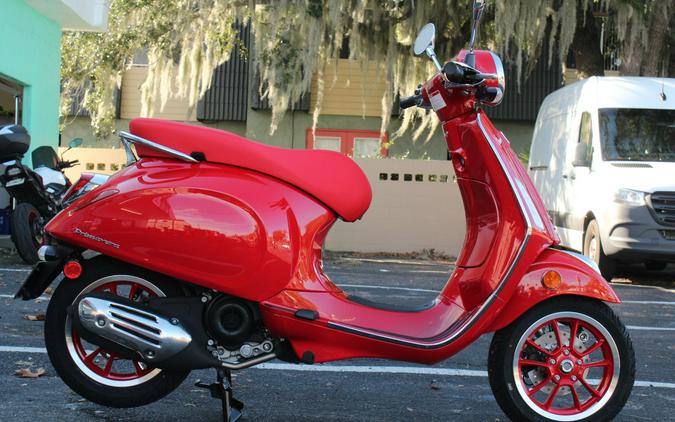 2023 Vespa Primavera 50 Red