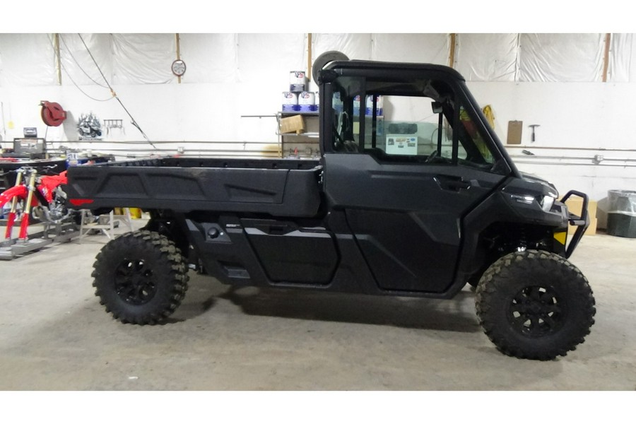 2024 Can-Am DEFENDER PRO LIMITED HD10