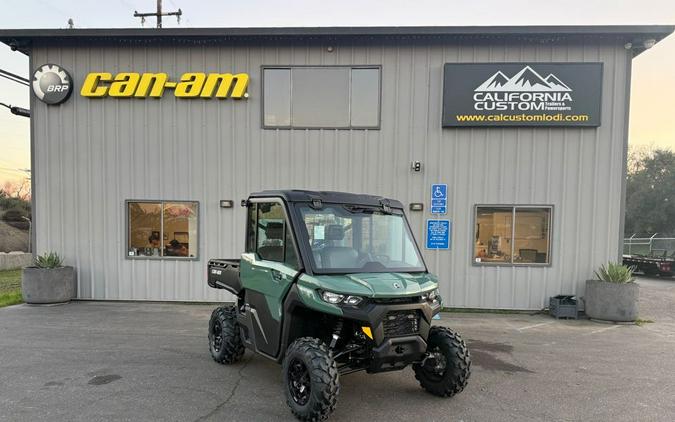 2026 Can-Am Defender HD10 DPS Cab