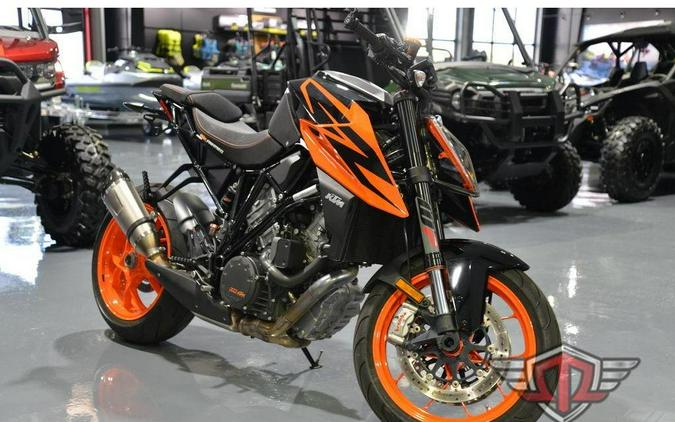 2019 KTM 1290 Super Duke R