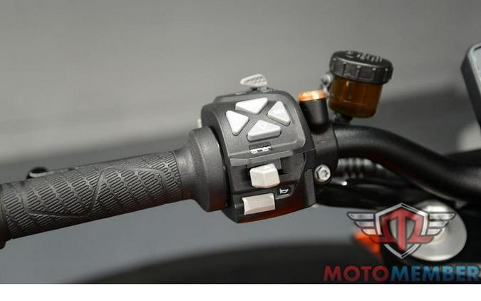 2019 KTM 1290 Super Duke R